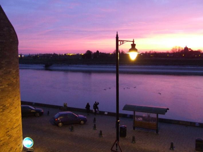 Bank House Hotel Кингс Лин Екстериор снимка